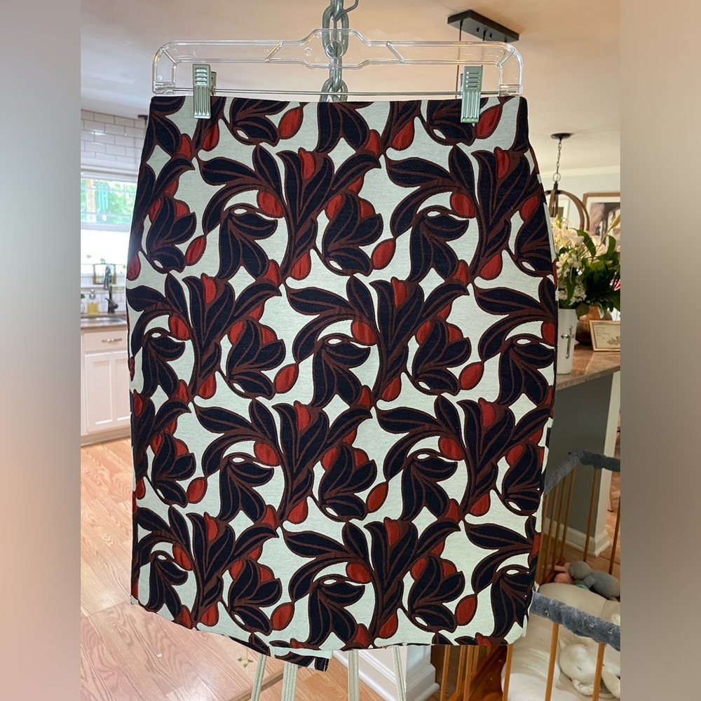 Ann Taylor Pencil skirt women’s 6p